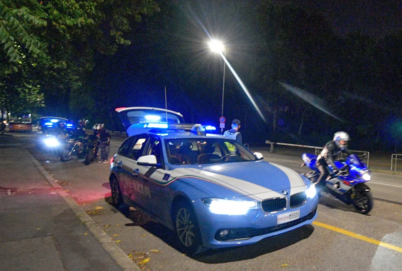 Operazione anti-crimine a Milano: smantellata banda specializzata in furti e sequestri 20240202 163304