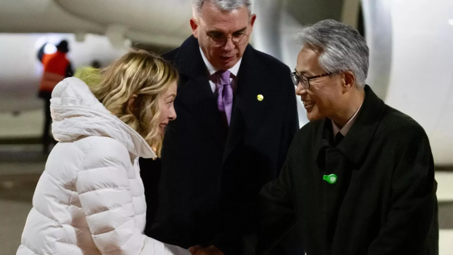 Giorgia Meloni atterrata in Giappone per il tour del G7: un passo cruciale per la diplomazia italiana 20240205 053055