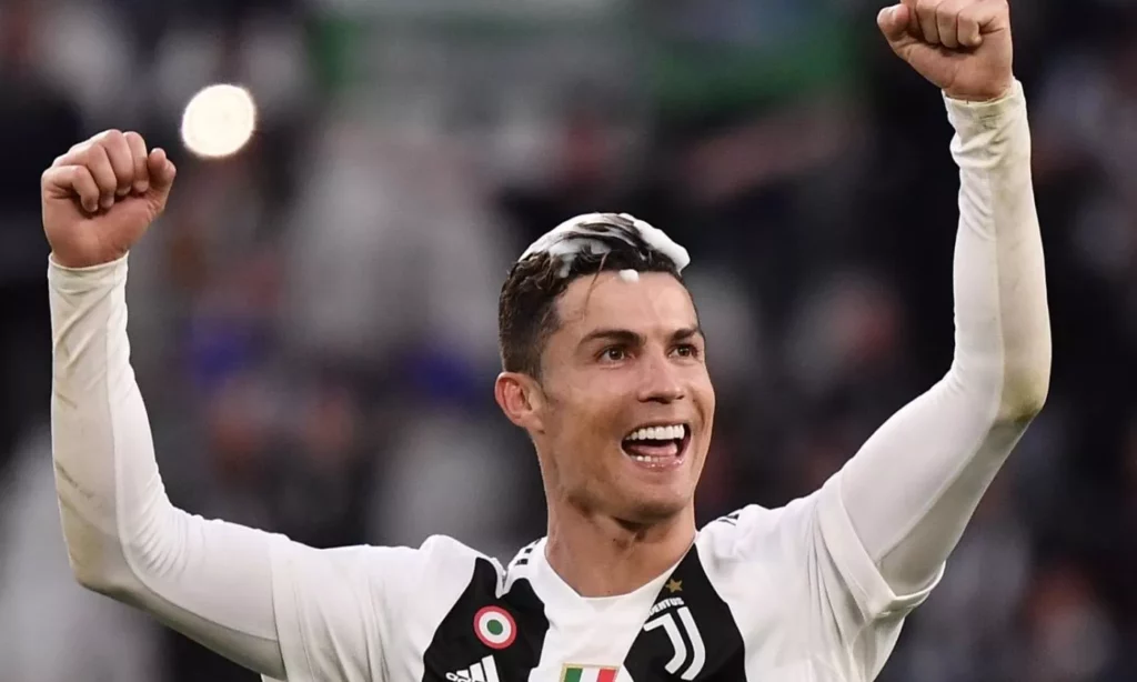 Cristiano Ronaldo: Il Campione Compie 39 Anni 20240206 092922