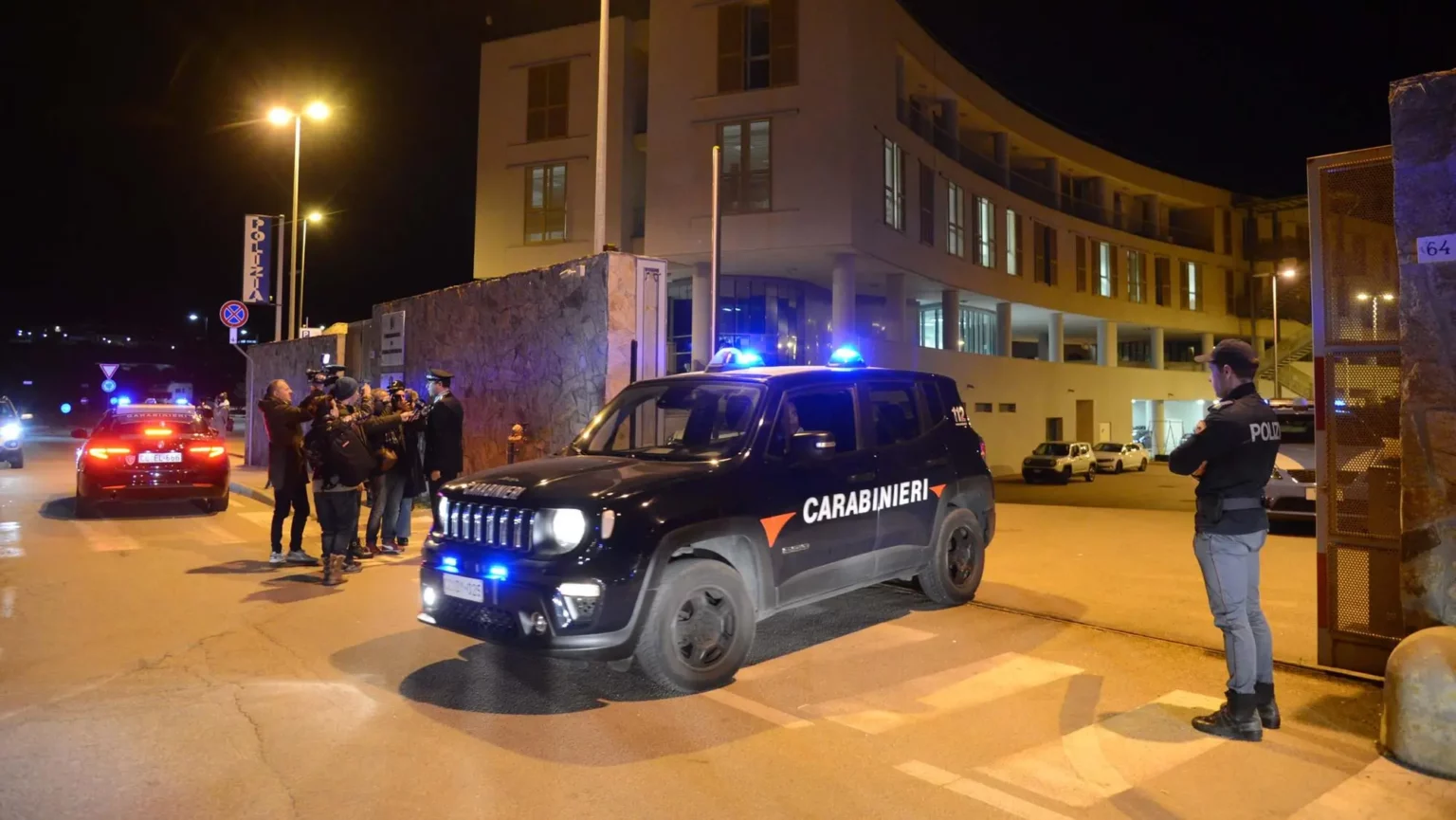 Ragazzi ritrovati a Olbia: la verità dietro il tentativo di rapina al negozio di un bengalese 20240207 025115