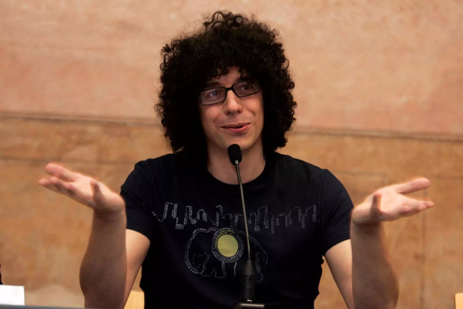 La Vita e la Carriera del Pianista Giovanni Allevi: Un’icona della Musica Contemporanea 20240207 222129