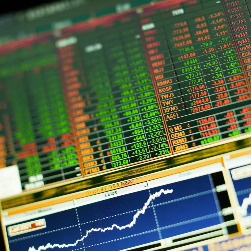 FTSEMib in Rialzo: Mercato Italiano in Crescita 20240208 125243