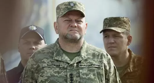 Zelensky licenzia il generale Zaluzhny: Una svolta nei vertici militari ucraini 20240208 235409