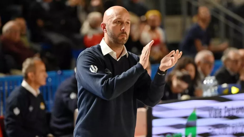 Elachem Vigevano: La Battaglia per la Salvezza in Serie A2 20240209 090234