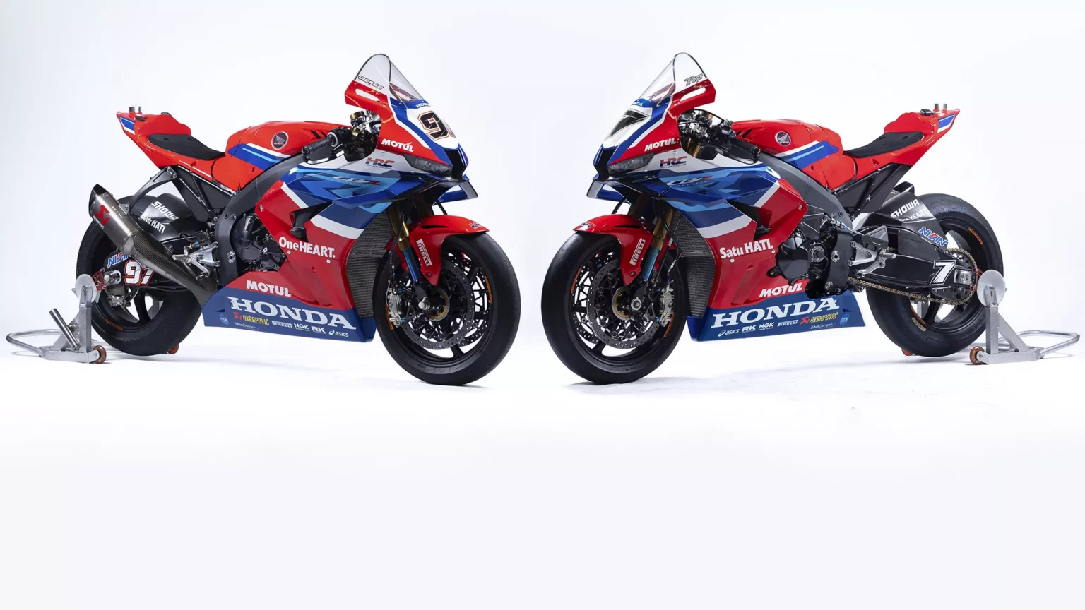 CBR1000RR-R: Piccoli Cambiamenti alla Livrea e Grandi Obiettivi per la Stagione 20240209 103512