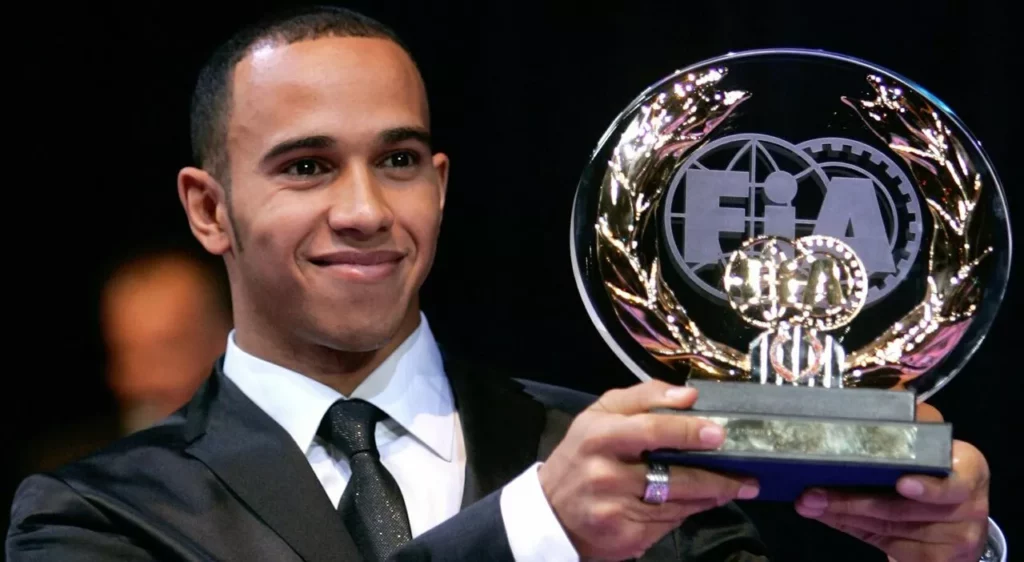 Hamilton: La Leggenda Vivente della Formula 1 20240209 205917