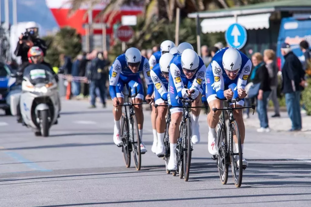 La Tirreno-Adriatico: un evento ecologico e sportivo di successo 20240209 210423