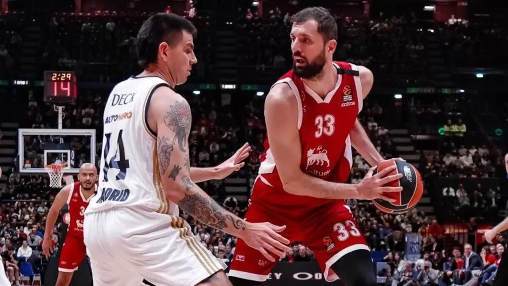 Una Notte di Gloria per Milano: Shields e Mirotic Trascinano la Vittoria contro il Real Madrid 20240210 012618