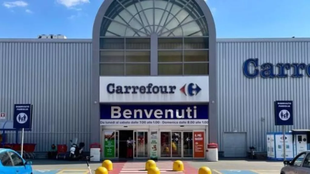 Torino: Carrefour avvia cassa integrazione per oltre mille dipendenti 20240210 085224