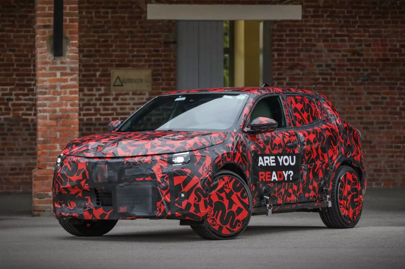 Nuova Alfa Romeo Milano: Il Futuro Elettrico dell’Iconico Marchio Italiano 20240210 165331