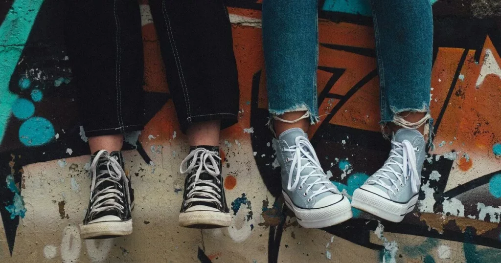 Salva i Bambini: Adolescenti e Relazioni Tossiche che Devono Essere Affrontate 20240213 101917