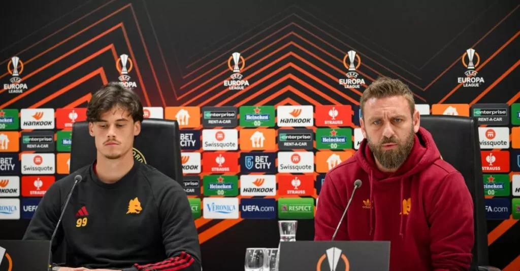 De Rossi svela il siparietto con Ndicka e aggiorna su Abraham: tutte le ultime notizie sulla Roma 20240214 212200