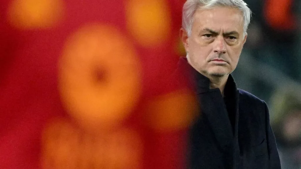 José Mourinho: La sofferenza dell’addio dalla Roma 20240216 002130