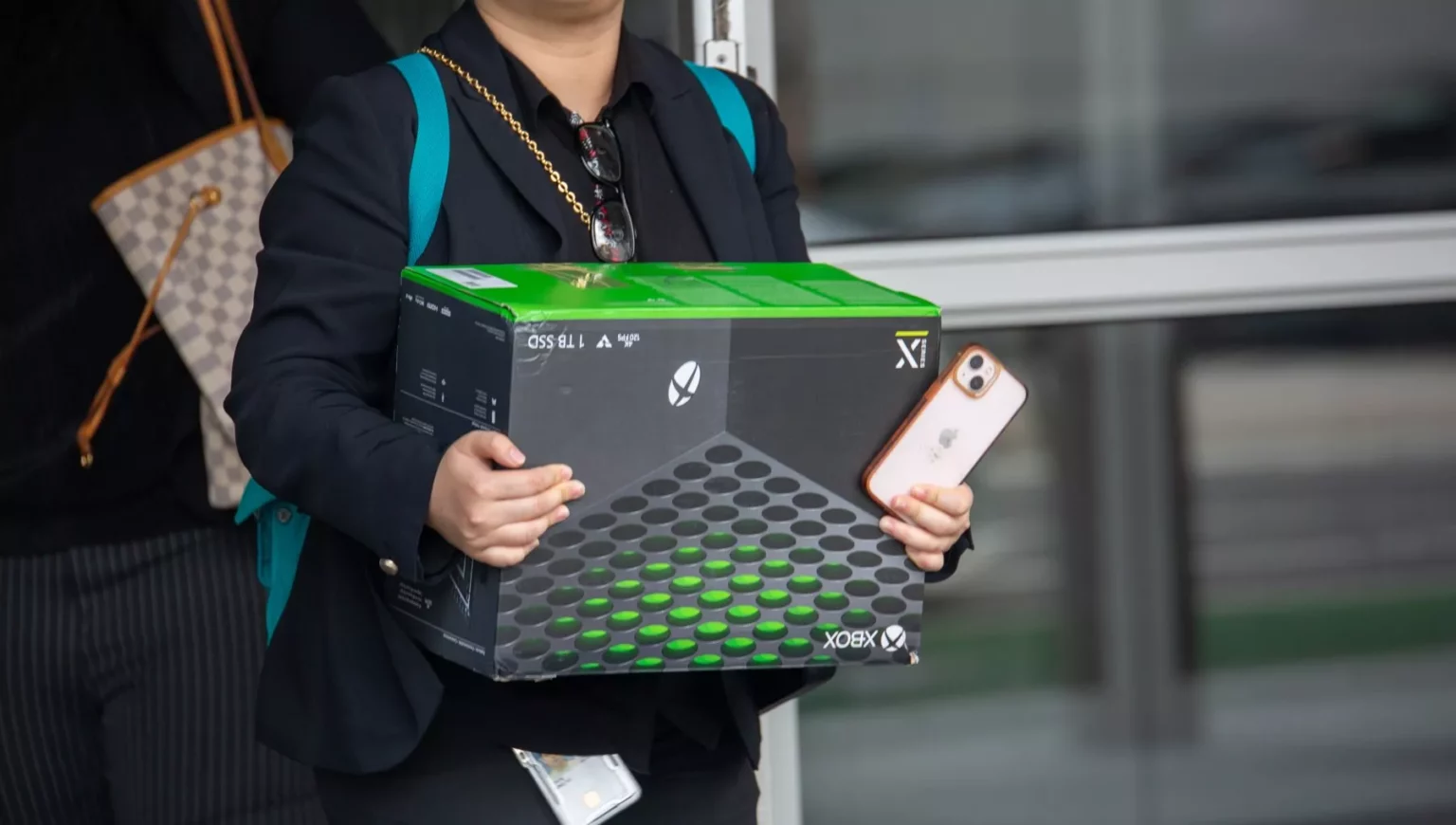 Microsoft apre le porte: quattro giochi esclusivi per Xbox su PlayStation e Switch 20240216 085233 1