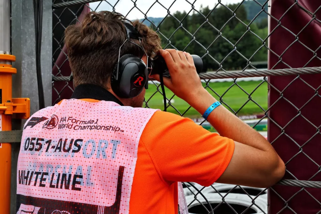Scandalo nella Winter Series: Tutti i Piloti Squalificati per Violazione dei Limiti di Pista 20240217 190931 1