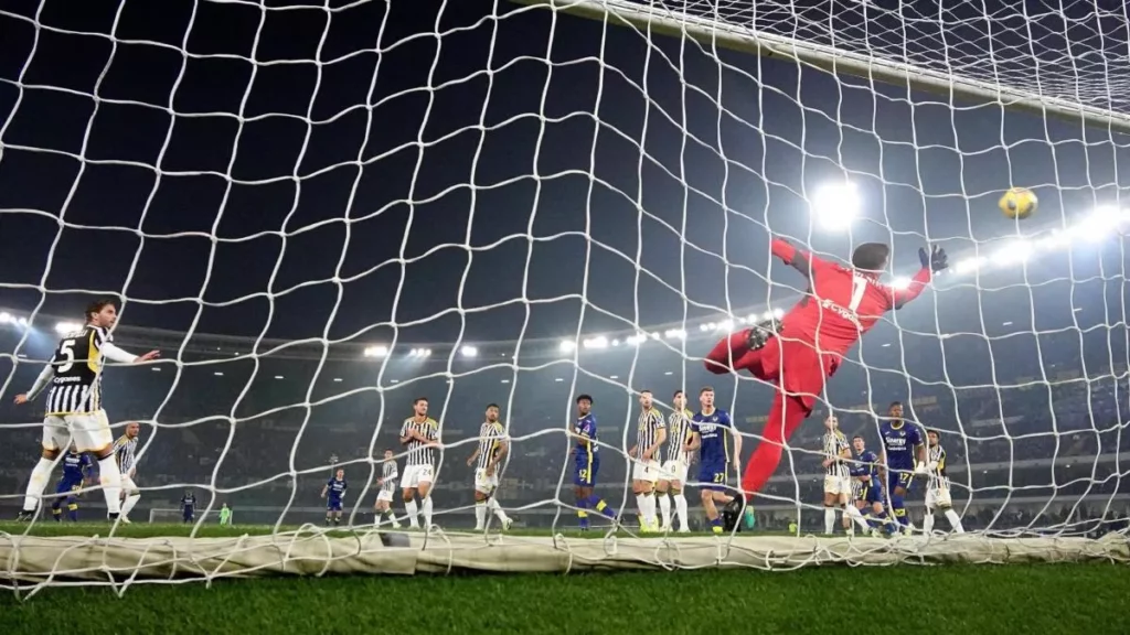 La crisi difensiva della Juventus: problemi da risolvere e gol subiti in eccesso 20240219 180821