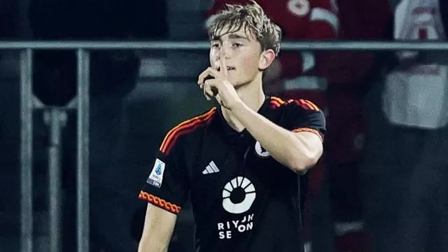 Scandalo a Frosinone: Dean Huijsen, il giovane talento della Roma al centro delle polemiche 20240219 193435