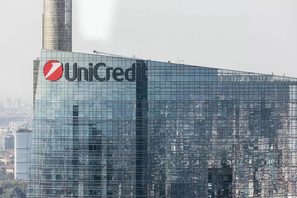 UniCredit presenta una nuova obbligazione retail a tasso misto: un’opportunità di investimento attraente e diversificata 20240220 010444 1