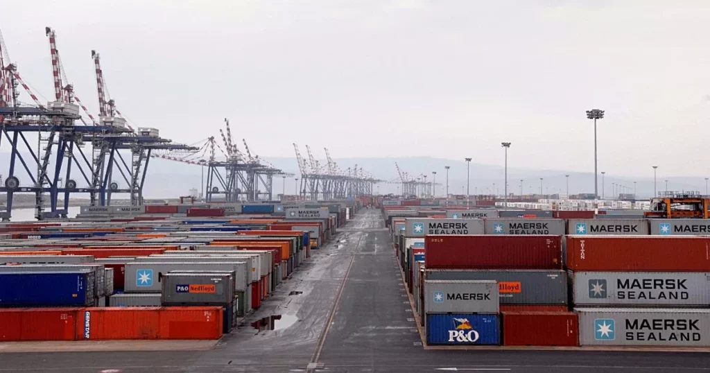 Scandalo nel Porto di Gioia Tauro: Traffico Internazionale di Droga e Corruzione tra Doganieri 20240220 103315
