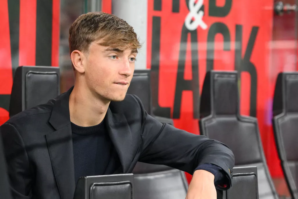 Dean Huijsen: il futuro incerto tra Roma e la Nazionale Spagnola 20240220 121955