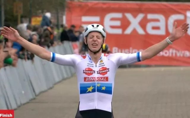 Michael Vanthourenhout trionfa nel Waaslandcross di Sint-Niklaas 20240220 122710