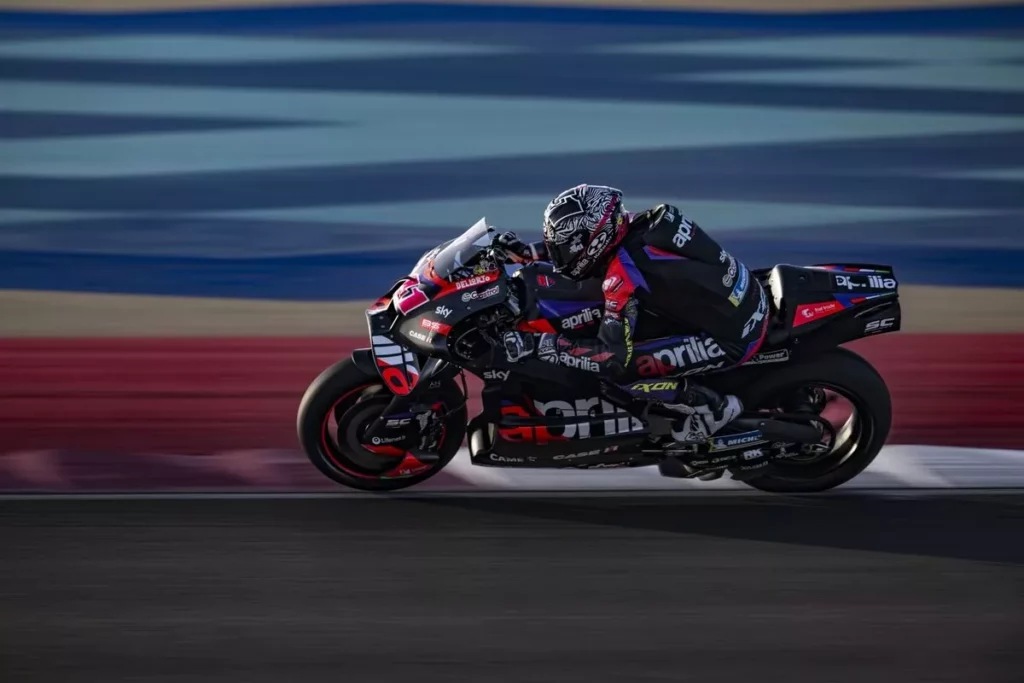 Aprilia RS-GP24: Espargarò e Viñales in pista a Losail 20240221 093019