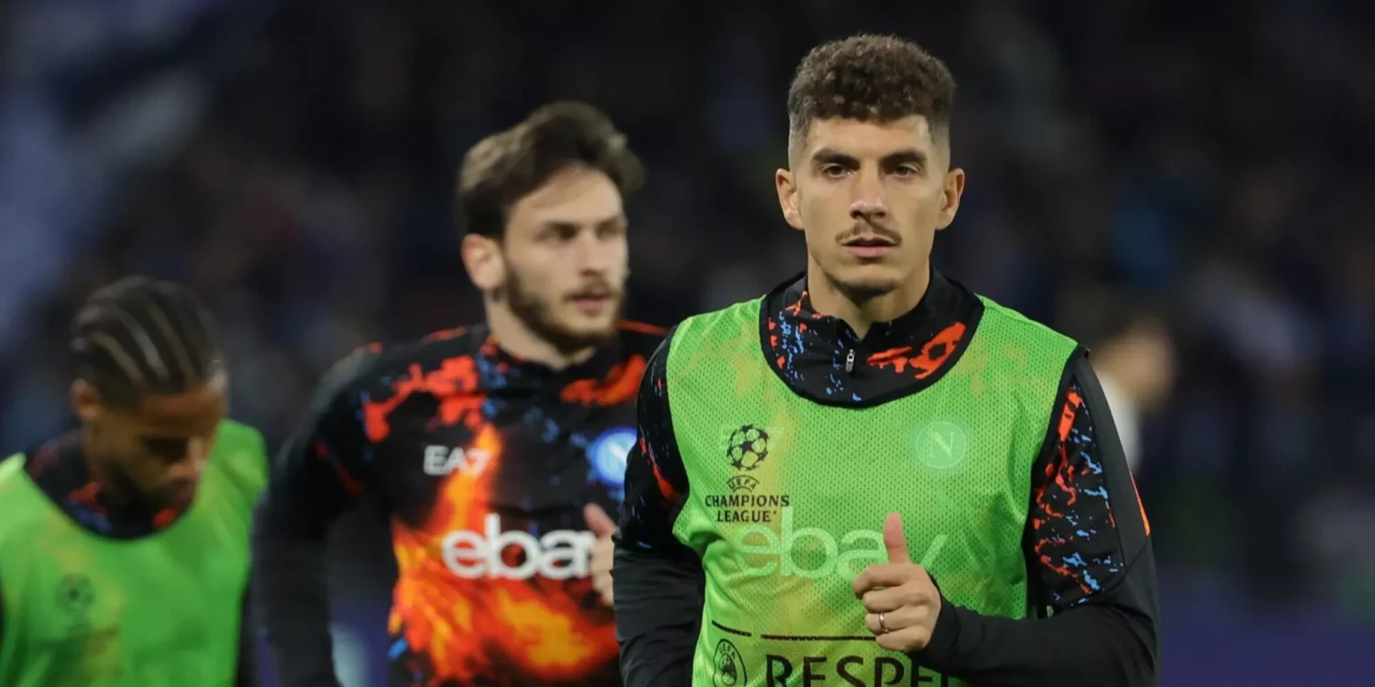 Di Lorenzo: la guida azzurra nella sfida Napoli-Barcellona 20240222 195200