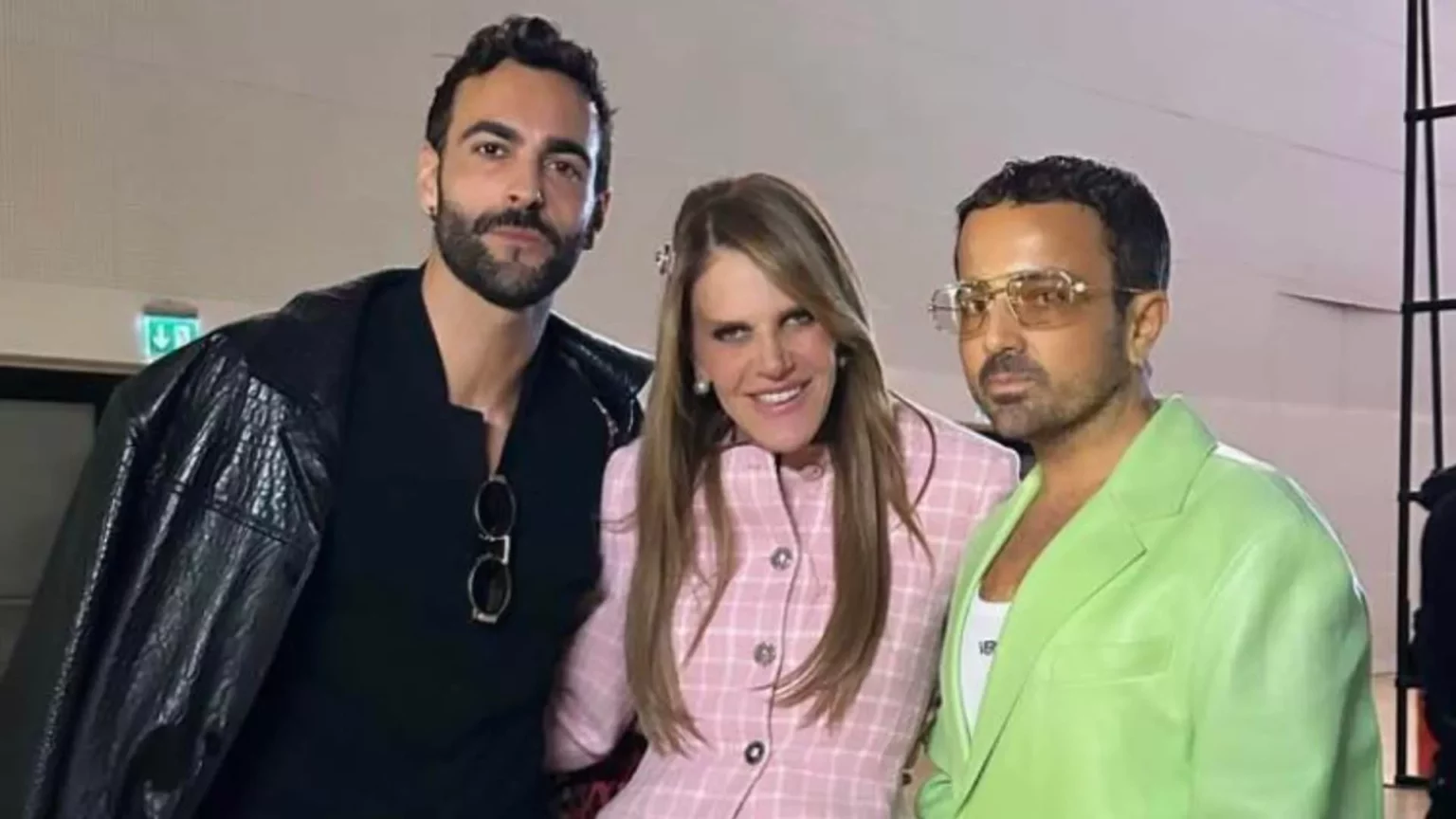 Marco Mengoni: L’icona di Stile alla Milano Fashion Week 20240225 193815 1