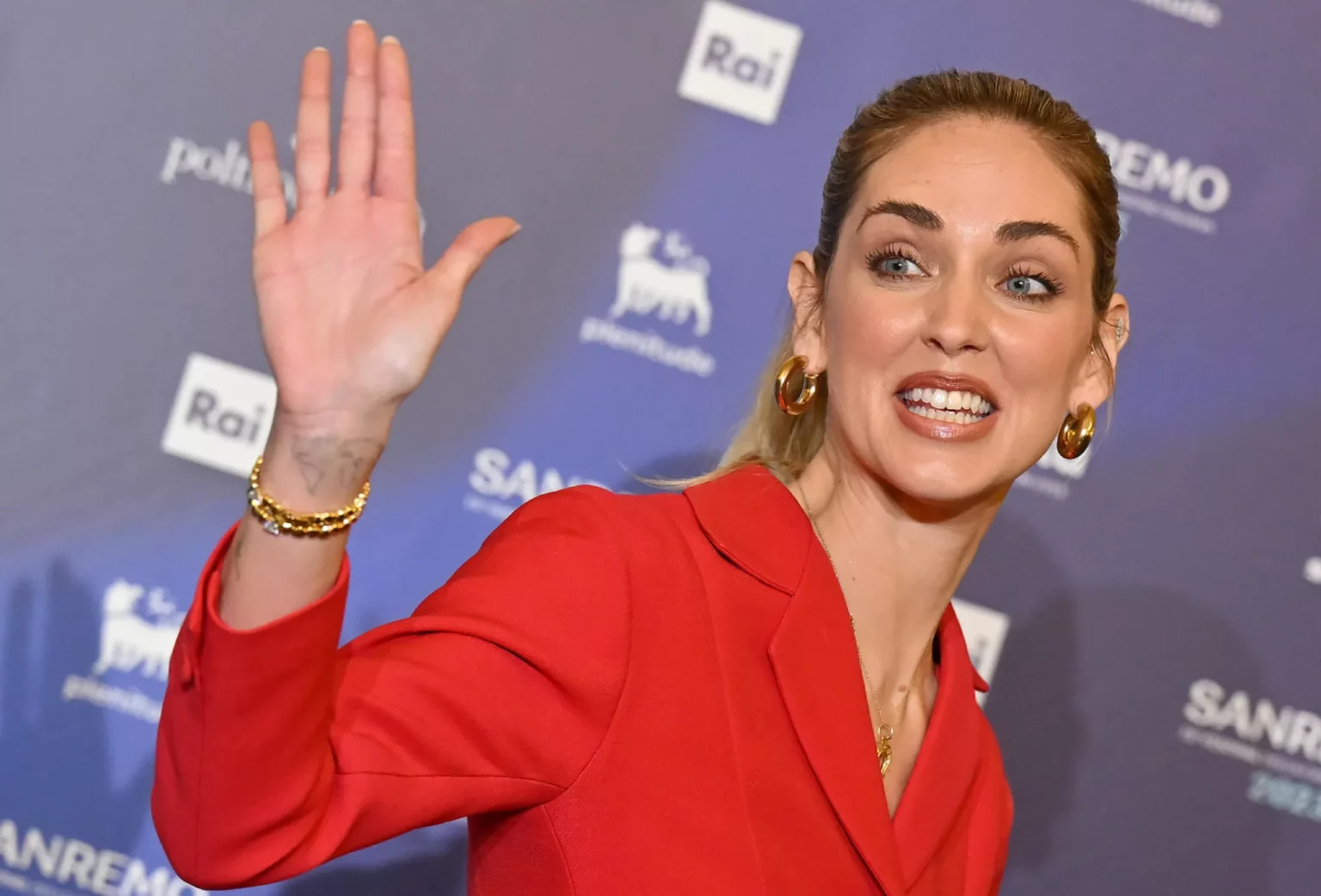 Chiara Ferragni: Tra Verità e Segreti dal Mondo dei Social 20240226 134009