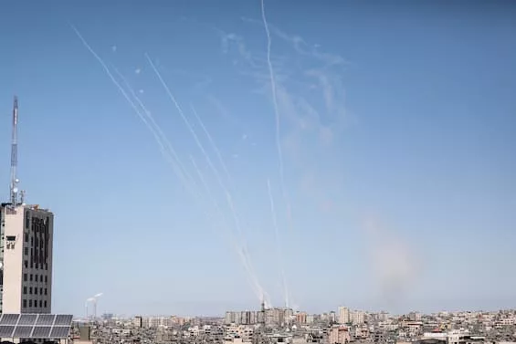 Tensioni tra Libano e Israele nel Medio Oriente: Ultime notizie e speranze di cessate il fuoco a Gaza 20240226 192314 1