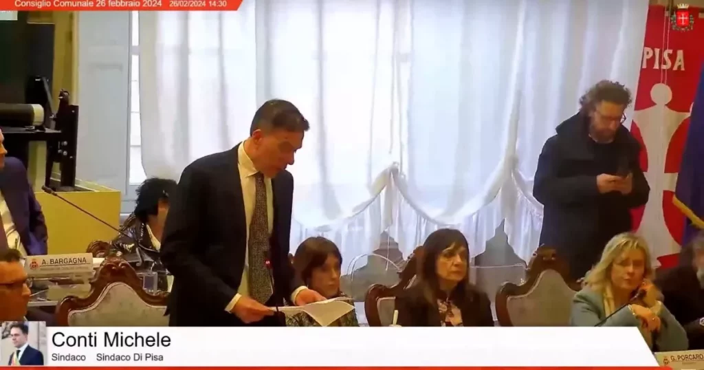 Sindaco Michele Conti: Commento sulle Cariche agli Studenti di Pisa e Difesa della Critica e Protesta Pacifica 20240226 193253