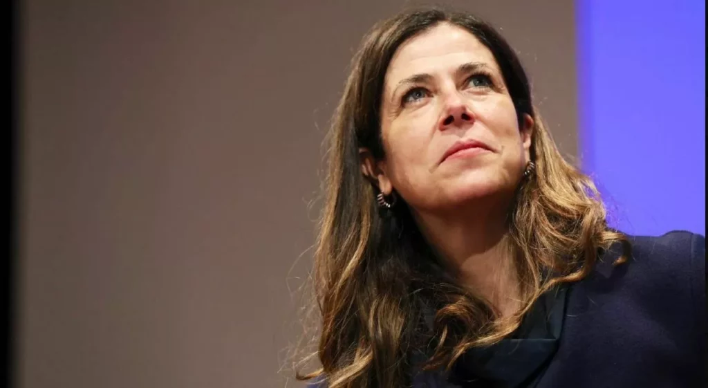 Alessandra Todde: La Prima Presidente della Sardegna – Un Percorso Verso il Successo 20240227 013633