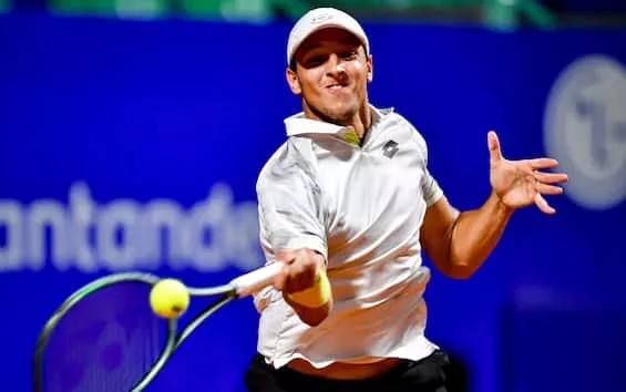 Luciano Darderi: Trionfo nei quarti di finale a Santiago del Cile e best ranking raggiunto 20240229 205644