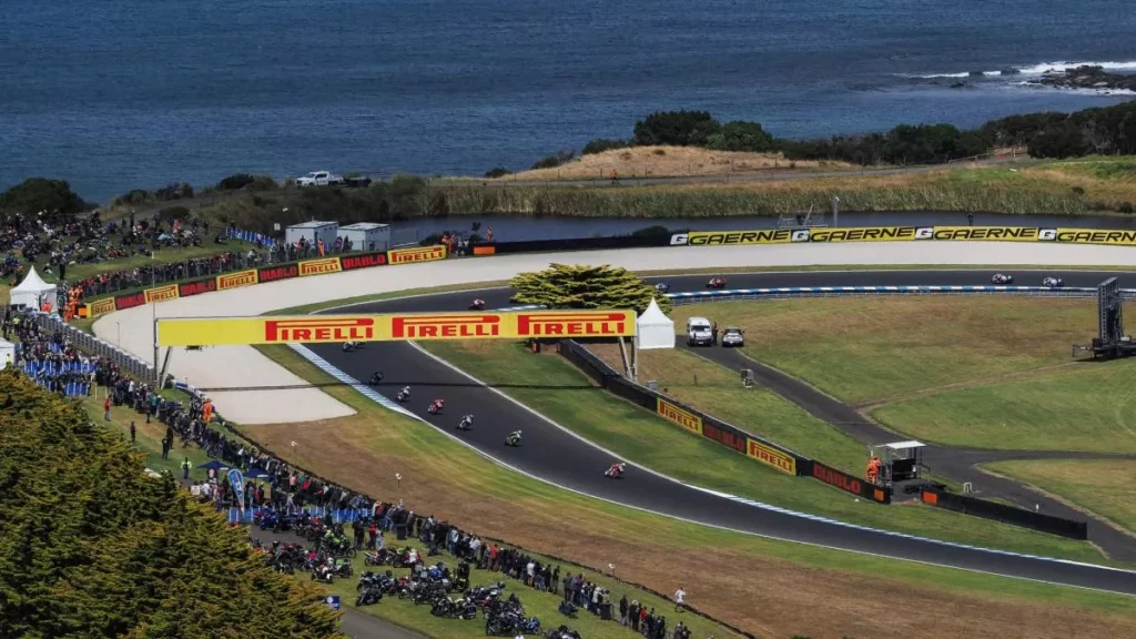 Nuove Regole di Sicurezza per i Pit Stop e il Cambio Gomme in Australia