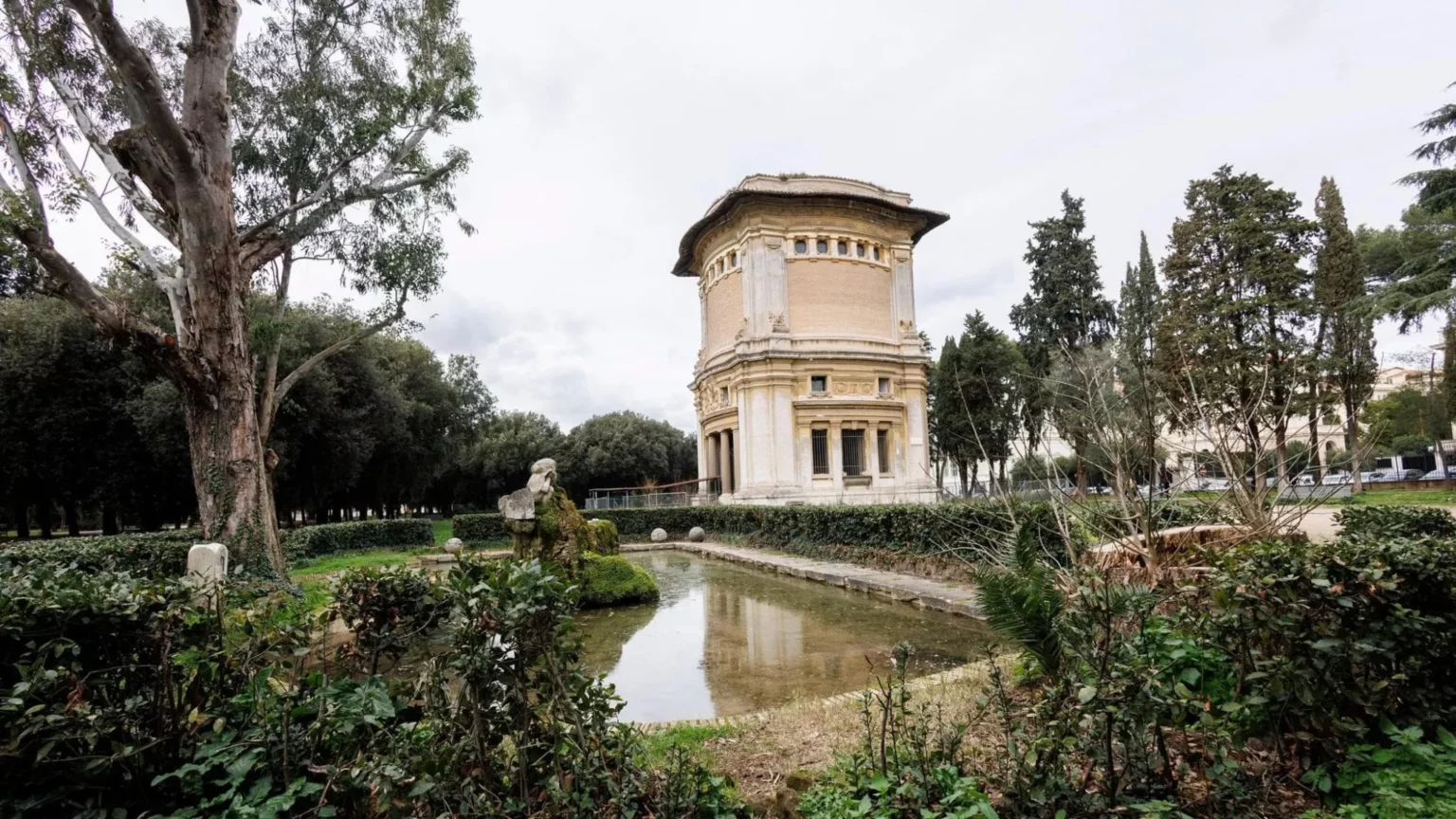 Restauro Ville Storiche di Roma: Emergenza Degradazione e Ritardi