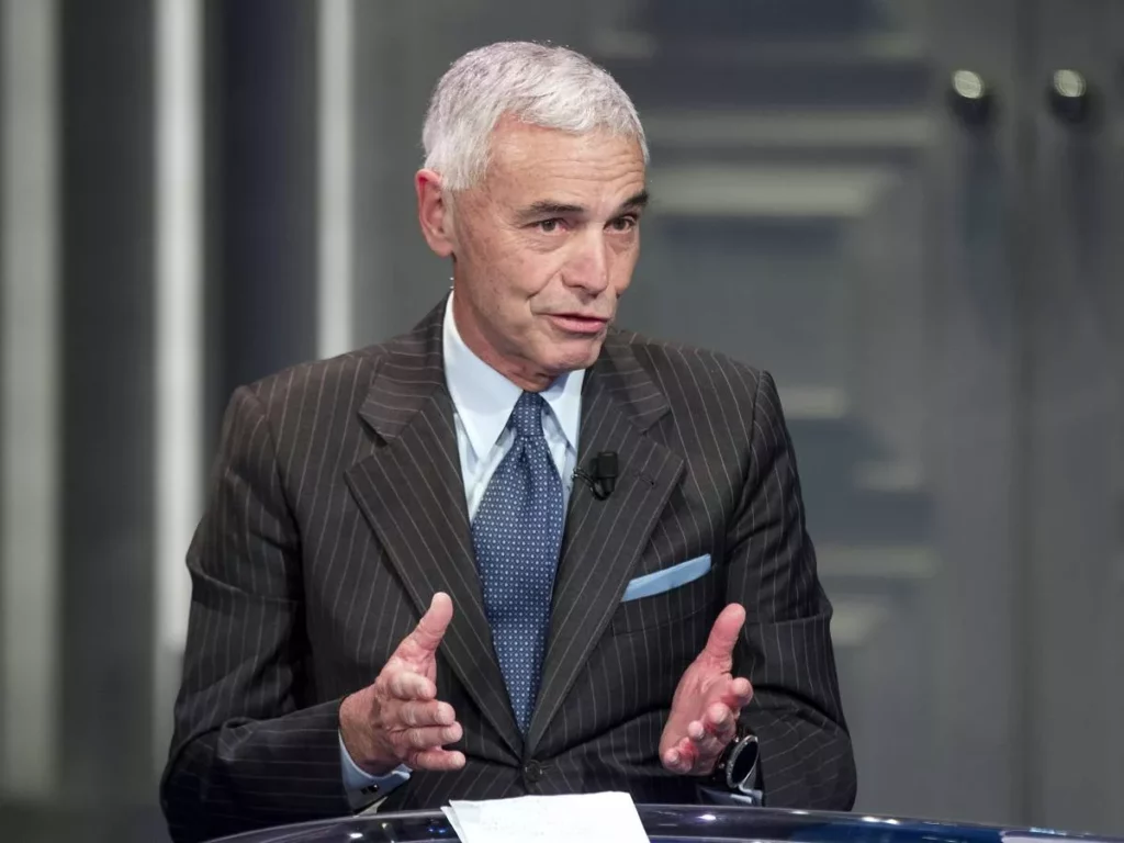 Scandalo all’Aifa: le dimissioni repentine di Giorgio Palù e la controversia sull’incarico a termine Scandalo all’Aifa: le dimissioni repentine di Giorgio Palù e la controversia sull’incarico a termine