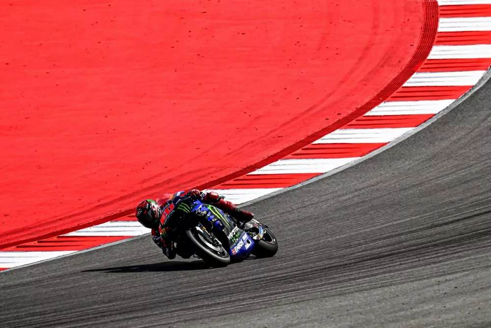 MotoE: Spinelli e Zaccone dominano i test iniziali a Portimao 20240304 062627