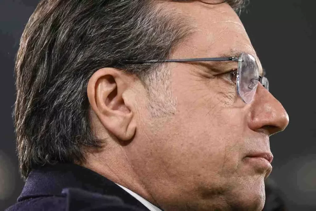 Incidente Napoli-Juventus: Insulti a Giuntoli in Tribuna – La Riflessione sull’Etica Sportiva 20240305 085429