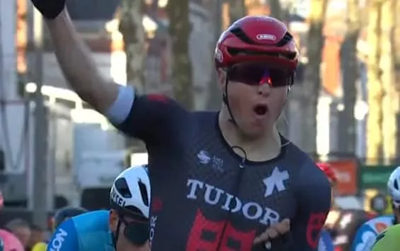 Arvid De Kliejn trionfa nella 2^ tappa della Parigi-Nizza e anticipazioni sulla corsa toscana a Siena 20240305 123336