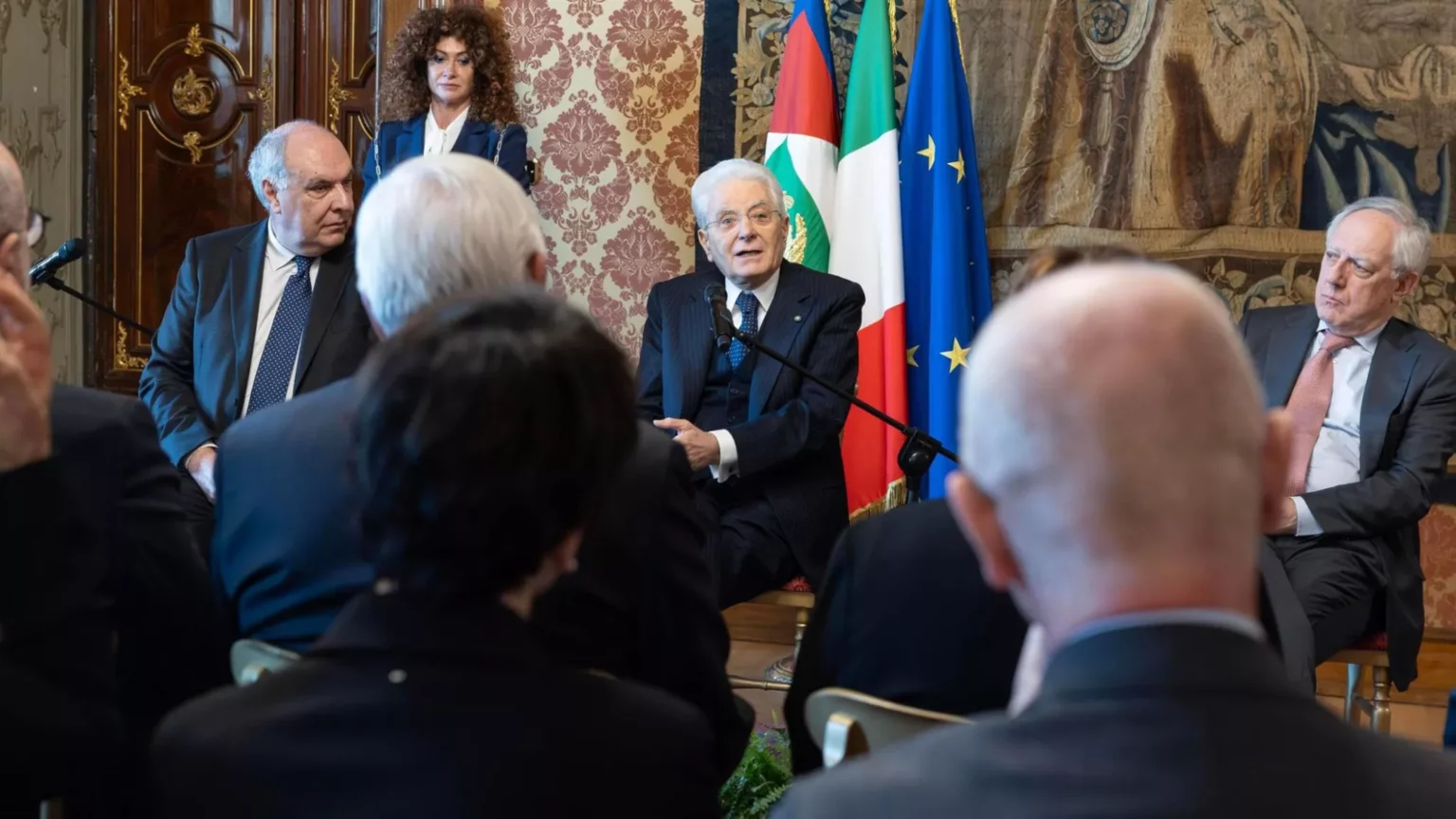Sergio Mattarella difende la libertà di stampa: un baluardo della democrazia 20240306 014353
