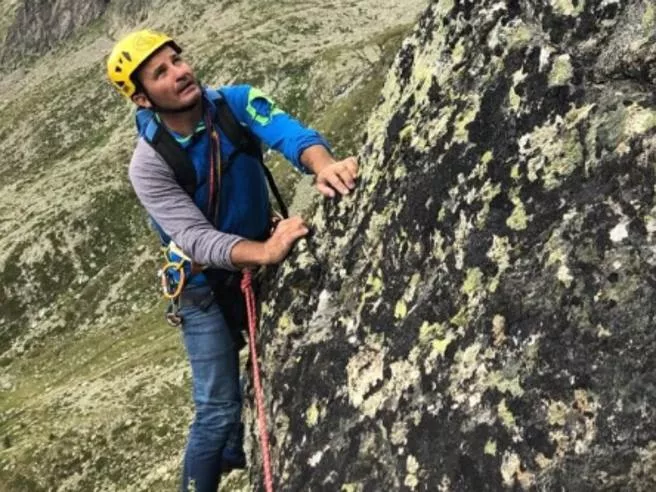 Sicurezza in Montagna: Consigli ed Esperienze per Evitare Rischi Mortali 20240311 194603 1