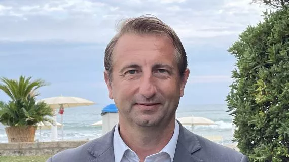 Strategie e Movimenti di Napoli e Juventus per la Prossima Stagione: Il Calcio Non Dorme Mai 20240325 103412 2