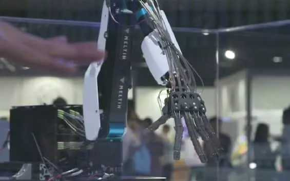 Impatto dell’Intelligenza Artificiale: Rivoluzione nel Mercato del Lavoro nel Regno Unito 20240328 140406