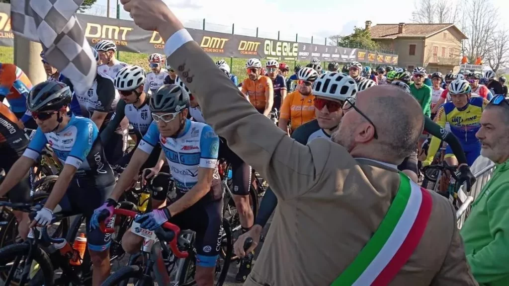 La Valnestore Gravel Race: quando il ciclismo umbro si unisce alla natura 20240402 085724 1