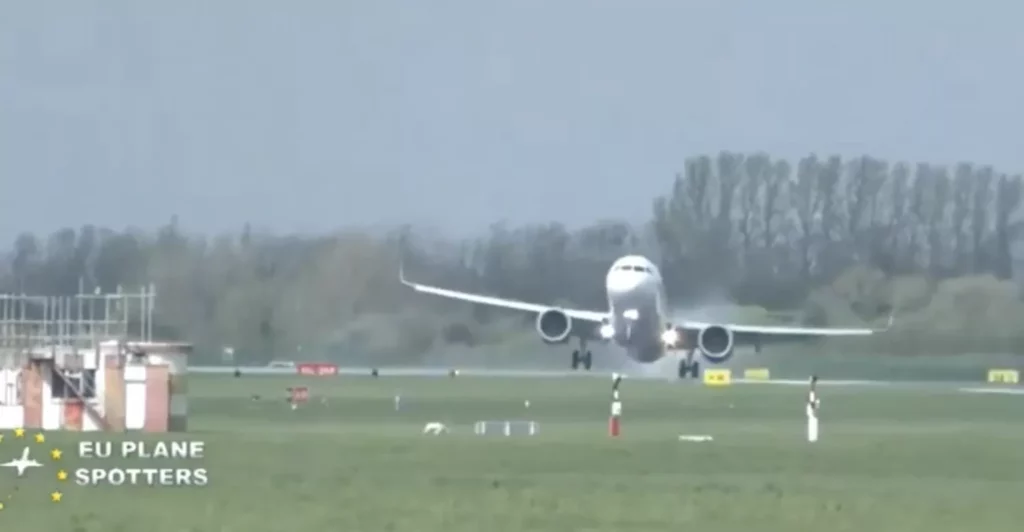 Volo Venezia-Dublino: Atterraggio a Rischio con Vento Forte e Dirottamento a Manchester 20240408 103904 1