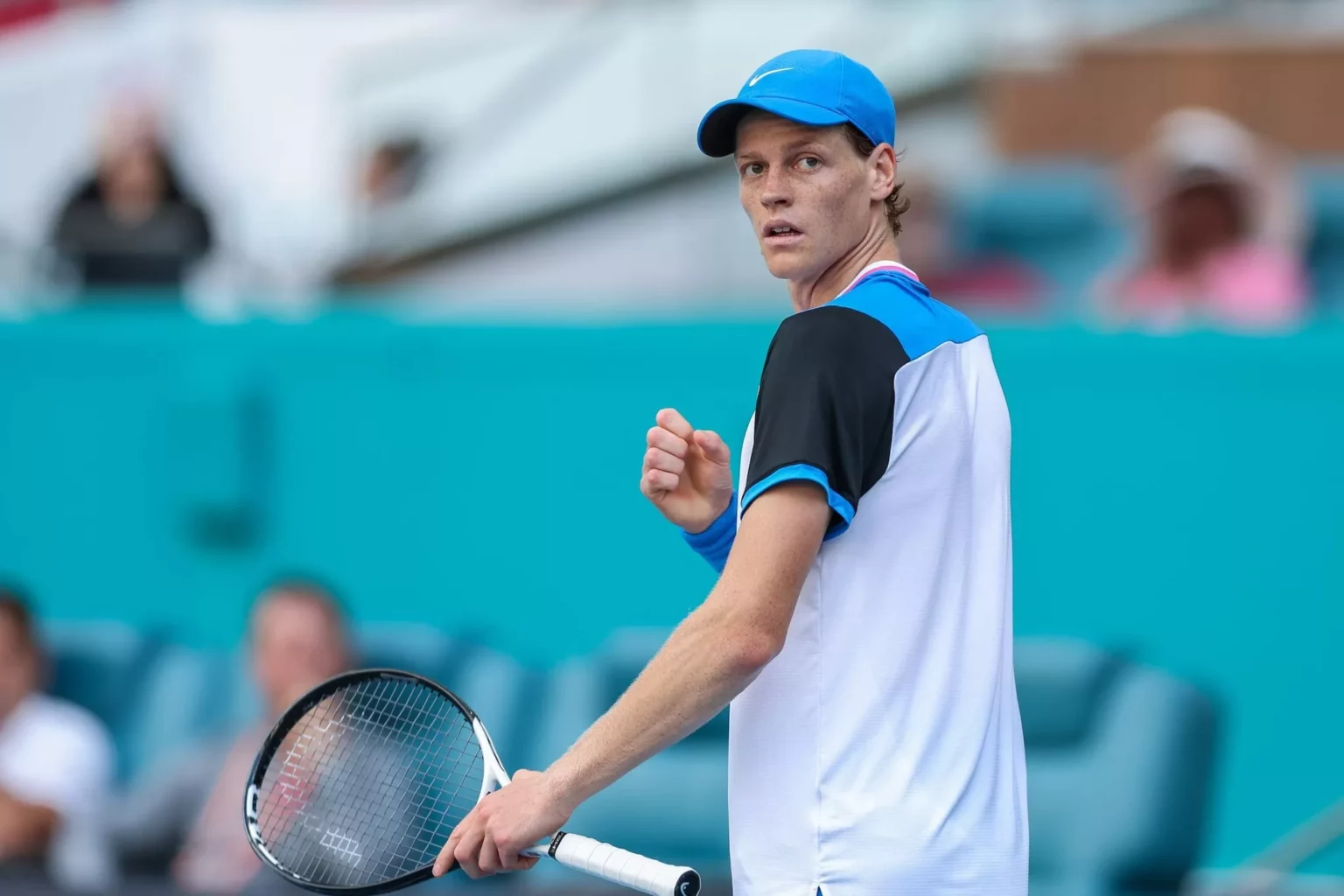 Jannik Sinner: Il Trionfo al Miami Open 2024 e la Sua Ascesa nel Tennis Mondiale 20240409 112138