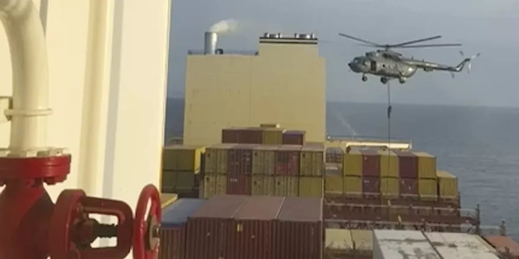 Sequestro di Nave Legata a Israele da Guardie Rivoluzionarie Iraniane: Tensioni nel Golfo Persico 20240413 143002