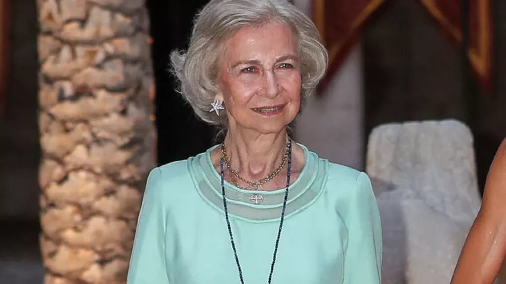 La Regina Emerita Sofia di Spagna ricoverata in ospedale per un’infezione: Ultimi aggiornamenti sulla sua salute 20240413 143330