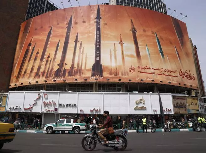 Tensione tra Israele e Iran: Prospettive e Reazioni nel Medio Oriente 20240416 143605