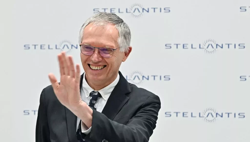 Lo Stipendio Record di Carlos Tavares in Stellantis: Bilancio tra Equità e Meritocrazia 20240417 083554